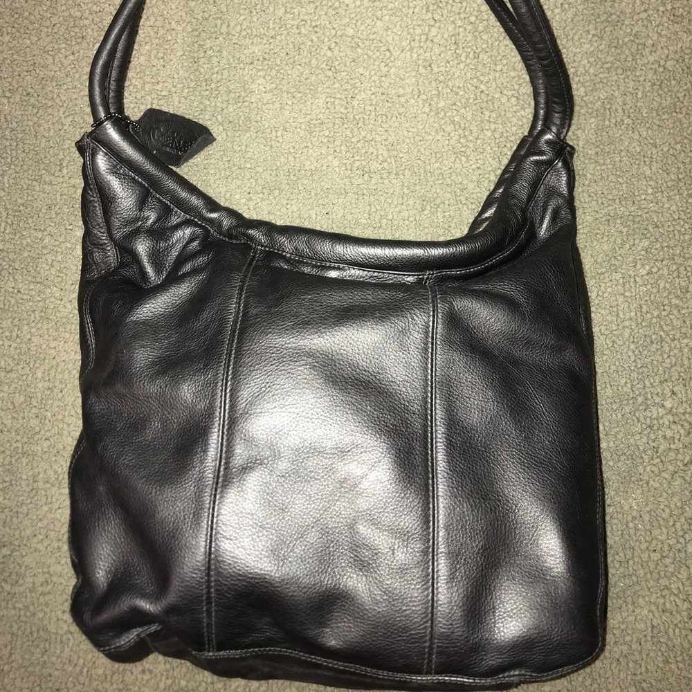 COPY - CeeKlein gray leather purse